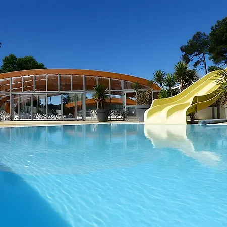 Mobilhome Cap Ferret Les 2 4* Lège-Cap-Ferret